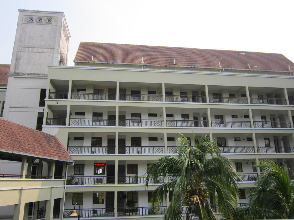 Paradise Lagoon Apartment Port Dickson Esterno foto